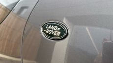 Land Rover Discovery 3.0 D300 Dynamic SE 5dr Auto Diesel Station Wagon